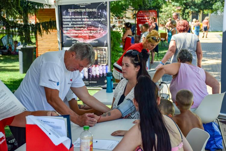 2020. augusztus 20. - Fitt-Família - Kiskőrös - Kiskőrösi Rónaszéki Fürdő - galéria
